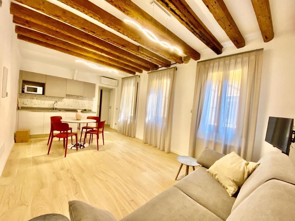 Suite House New Apartments Wi Fi Venice Island Exterior foto
